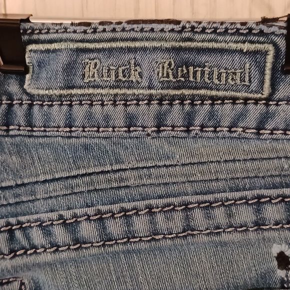 Rock Revival Gia Jeans Size 30 Low-Rise Distressed Thin Stretch Denim Light Wash - Picture 5 of 13